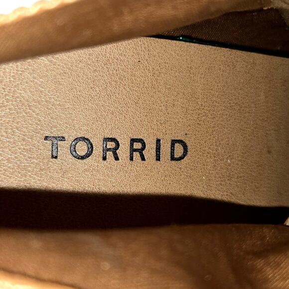Torrid 11W Brown Women's Chelsea Ankle Boots 3 Inch High Heel Shoe 11 W Wide - Picture 9 of 11